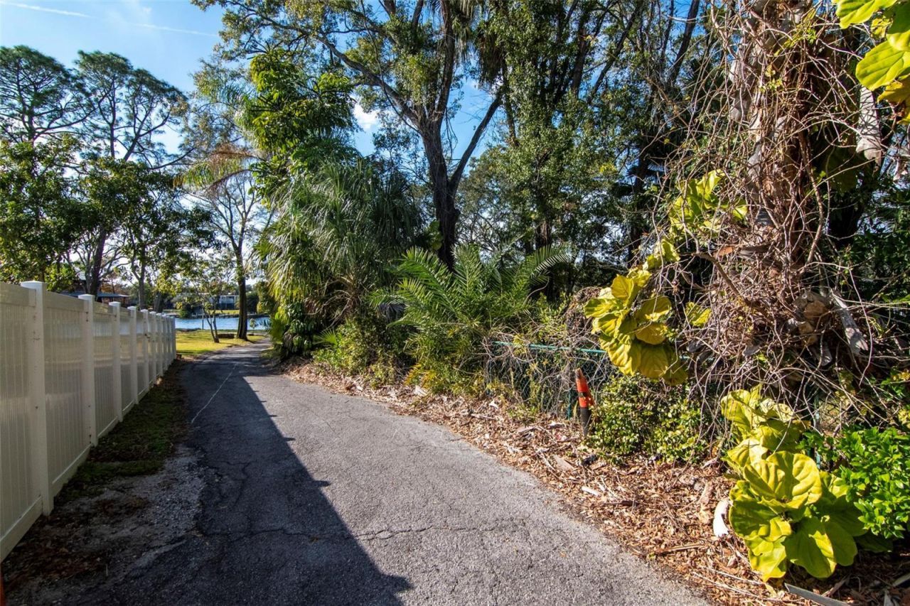 3306 N Perry Avenue, Tampa, FL 33603 Photo