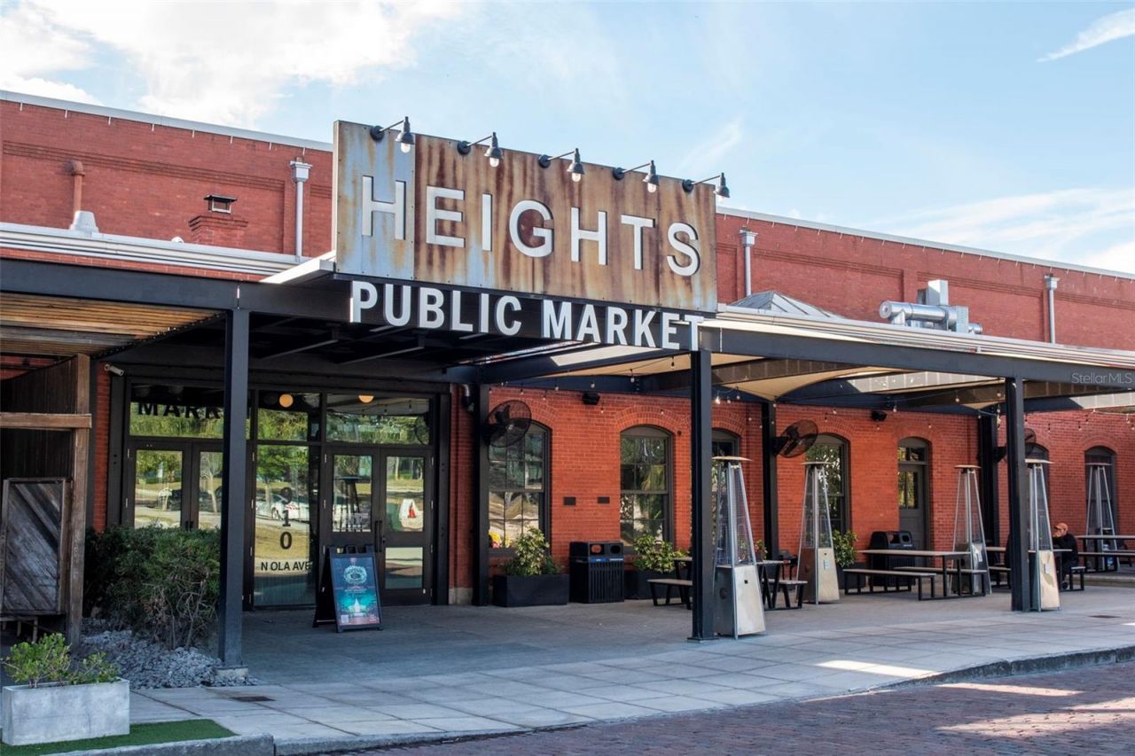 3306 N Perry Avenue, Tampa, FL 33603 Photo