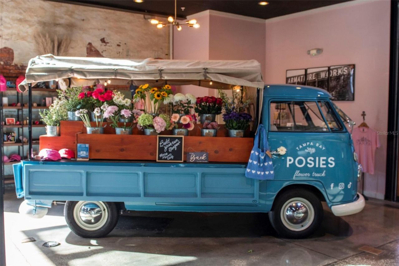 3306 N Perry Avenue, Tampa, FL 33603 Photo