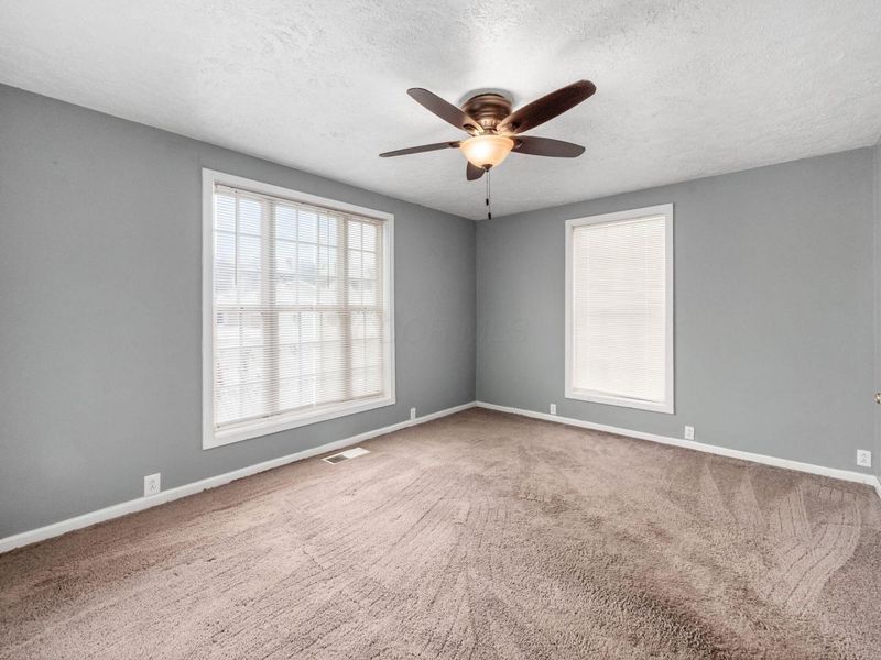 833 W Fairview Street, Chillicothe, OH 45601 Photo 7