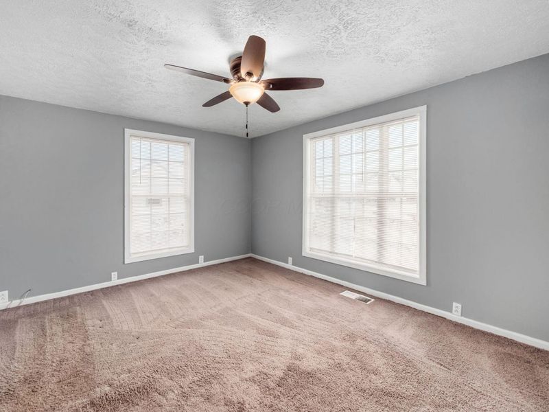 833 W Fairview Street, Chillicothe, OH 45601 Photo 8