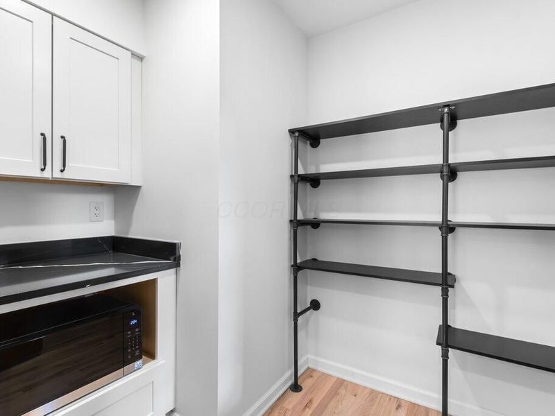 243 E Schreyer Place, Columbus, OH 43214 Photo 17