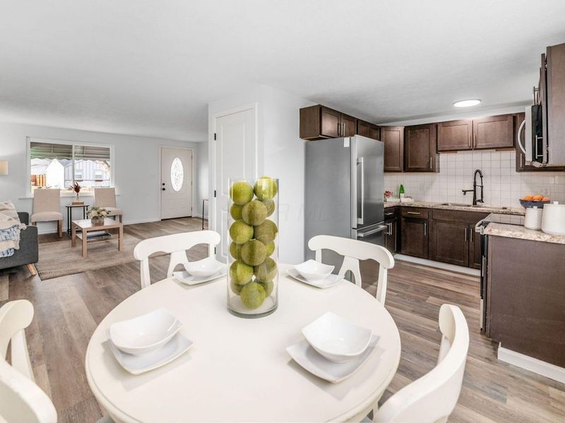 6336 Archmere Square E, Columbus, OH 43229 Photo 12