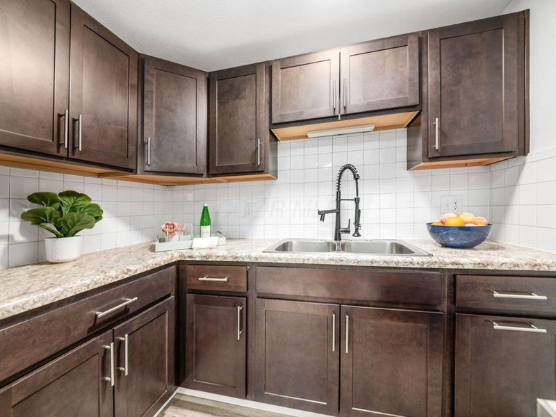 6336 Archmere Square E, Columbus, OH 43229 Photo 16