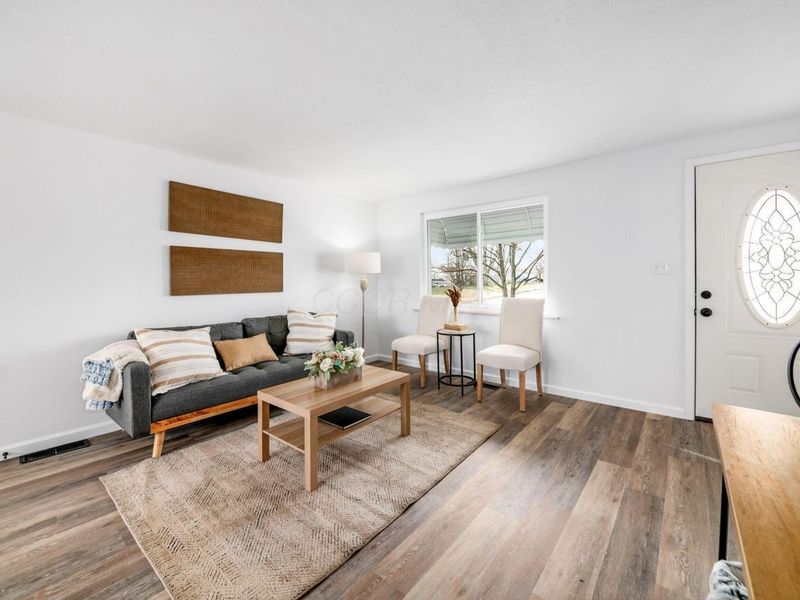 6336 Archmere Square E, Columbus, OH 43229 Photo 7