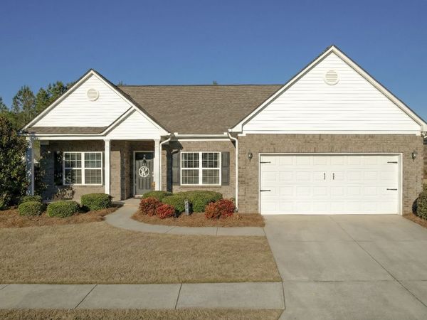 848 Crossroads Court, Social Circle, GA 30025