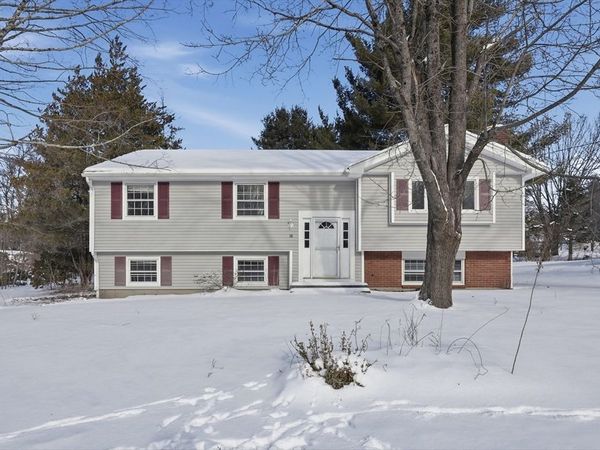 36 Hillandale Rd, Ashburnham, MA 01430