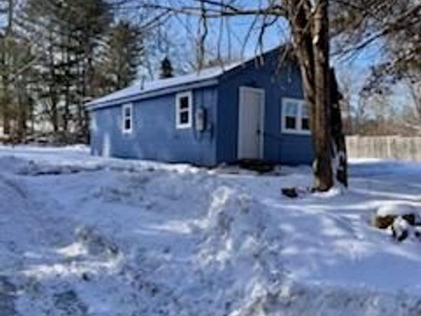 12 Warren Street, Bridgton, ME 04009