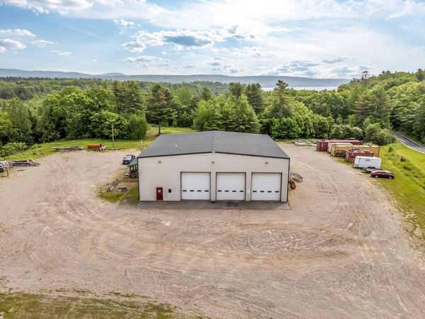 163 Main Road N, Frankfort, ME 04438