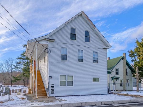 673 River Avenue, Gardiner, ME 04345