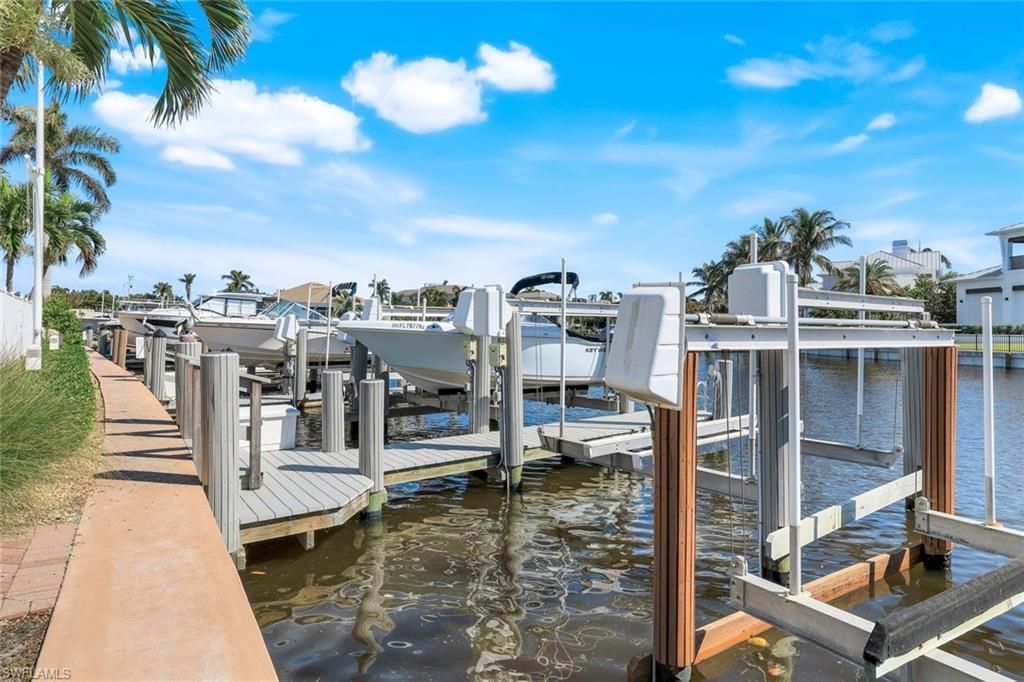 2100 Gulf Shore Blvd N, Unit 120, Naples, FL 34102 Photo