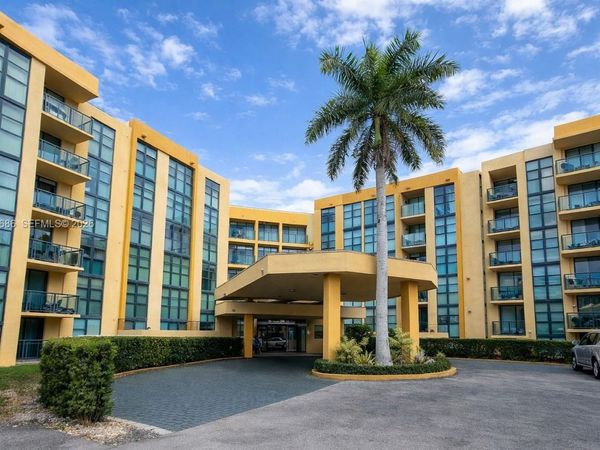 11800 SW 18th St, Unit 514-4, Miami, FL 33175