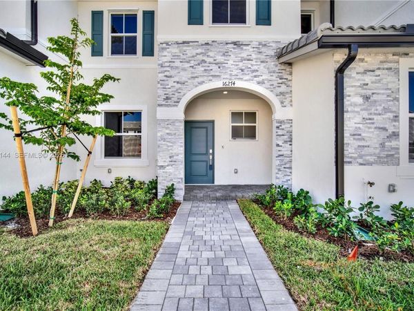 16274 SW 292nd St, Homestead, FL 33033