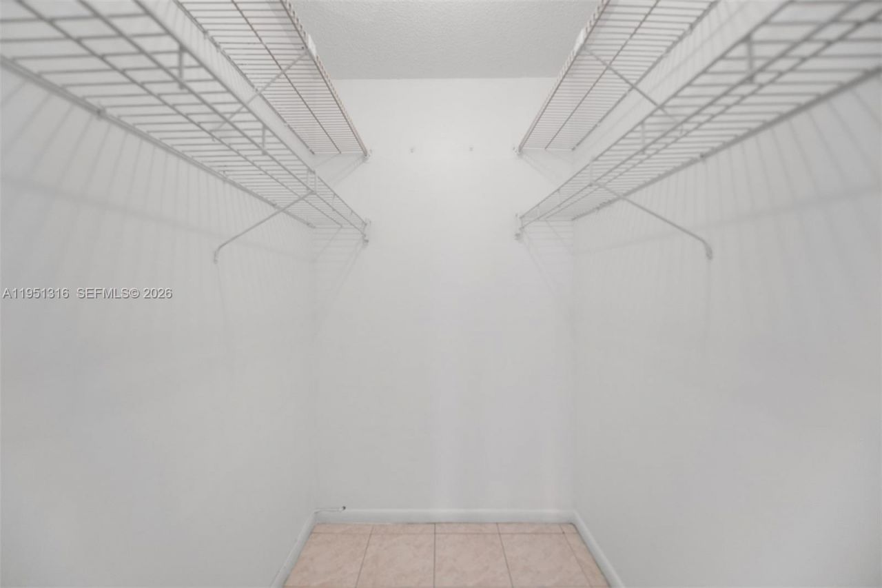 3071 NW 47th Ter , Unit 321, Lauderdale Lakes, FL 33313 Photo