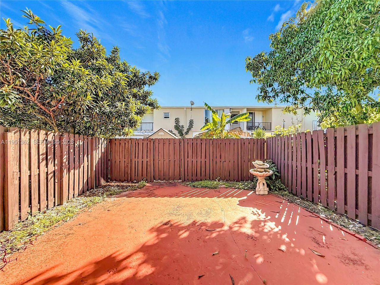 2412 NE 11th St, Unit 160, Hallandale Beach, FL 33009 Photo