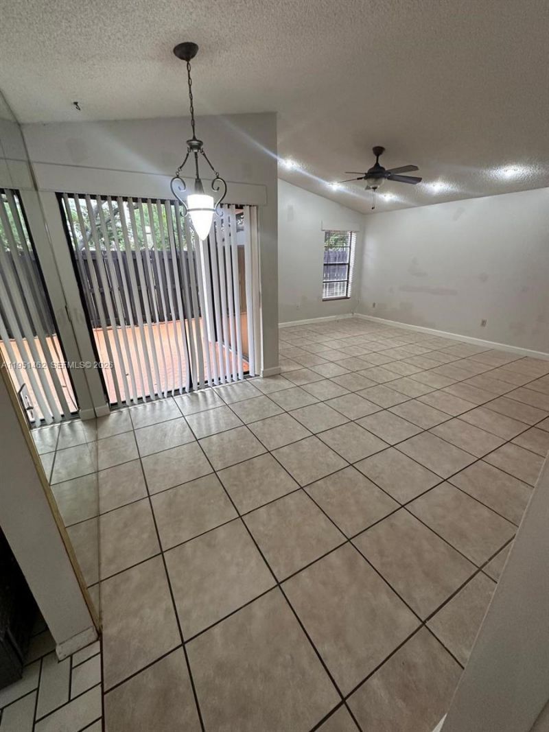 4850 SW 149th Ct, Unit 15F, Miami, FL 33185 Photo