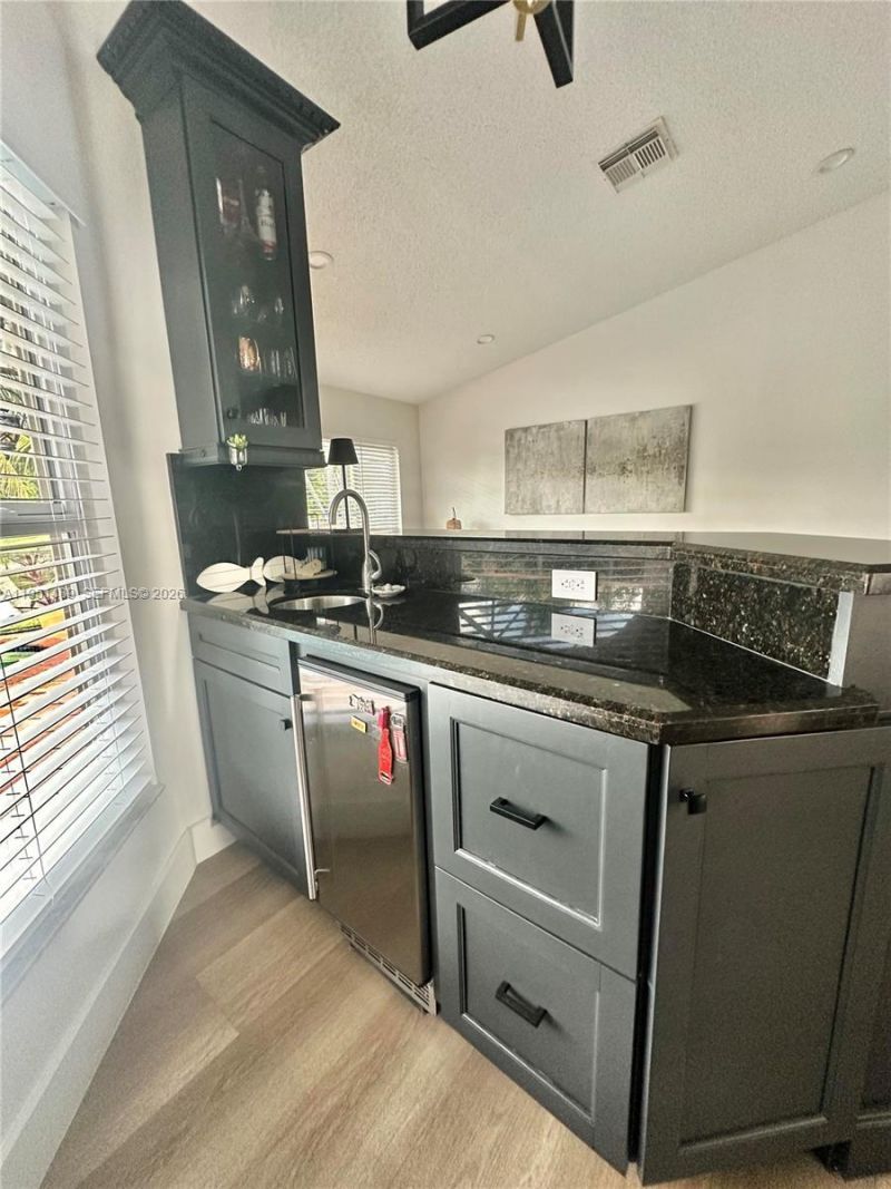 18715 NW 1st St, Pembroke Pines, FL 33029 Photo