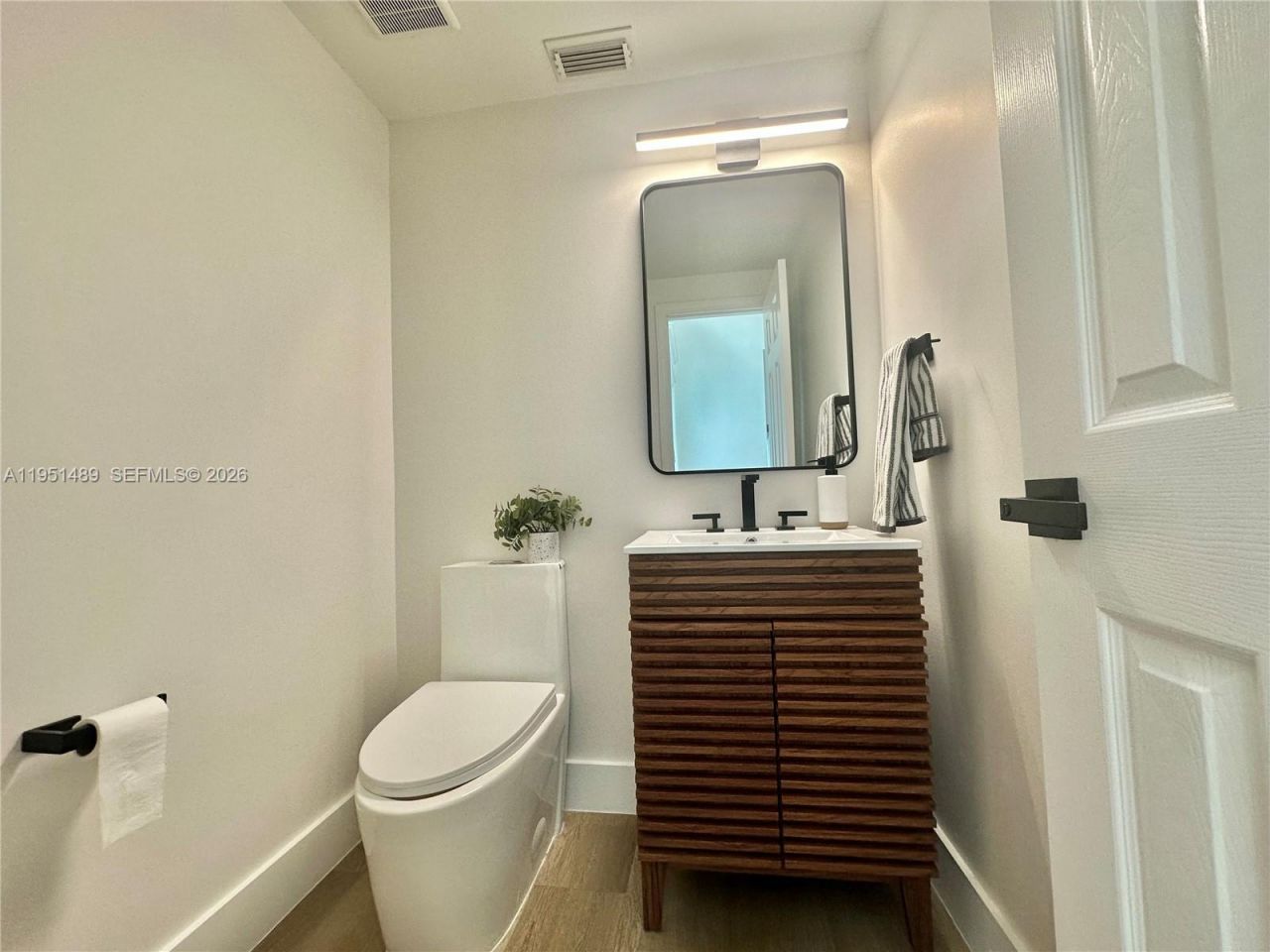 18715 NW 1st St, Pembroke Pines, FL 33029 Photo