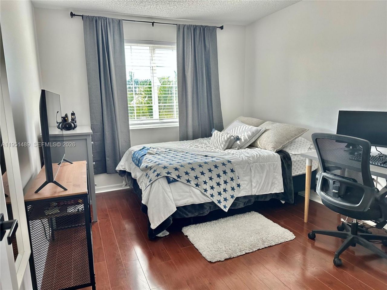 18715 NW 1st St, Pembroke Pines, FL 33029 Photo