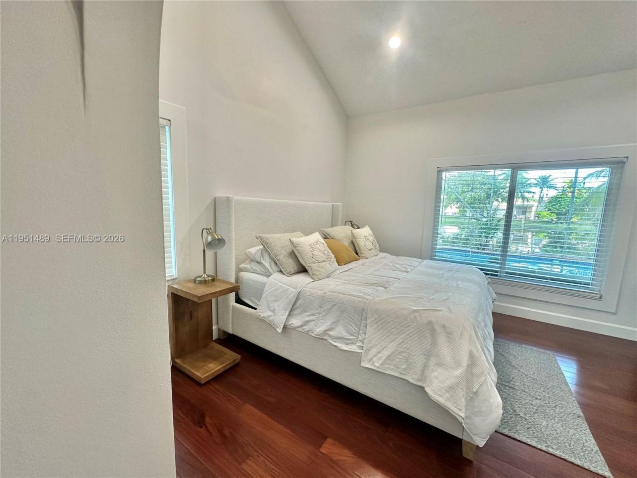 18715 NW 1st St, Pembroke Pines, FL 33029 Photo