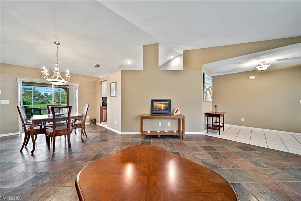 22 SE 13th Ave, Cape Coral, FL 33990 Photo