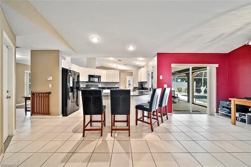 22 SE 13th Ave, Cape Coral, FL 33990 Photo