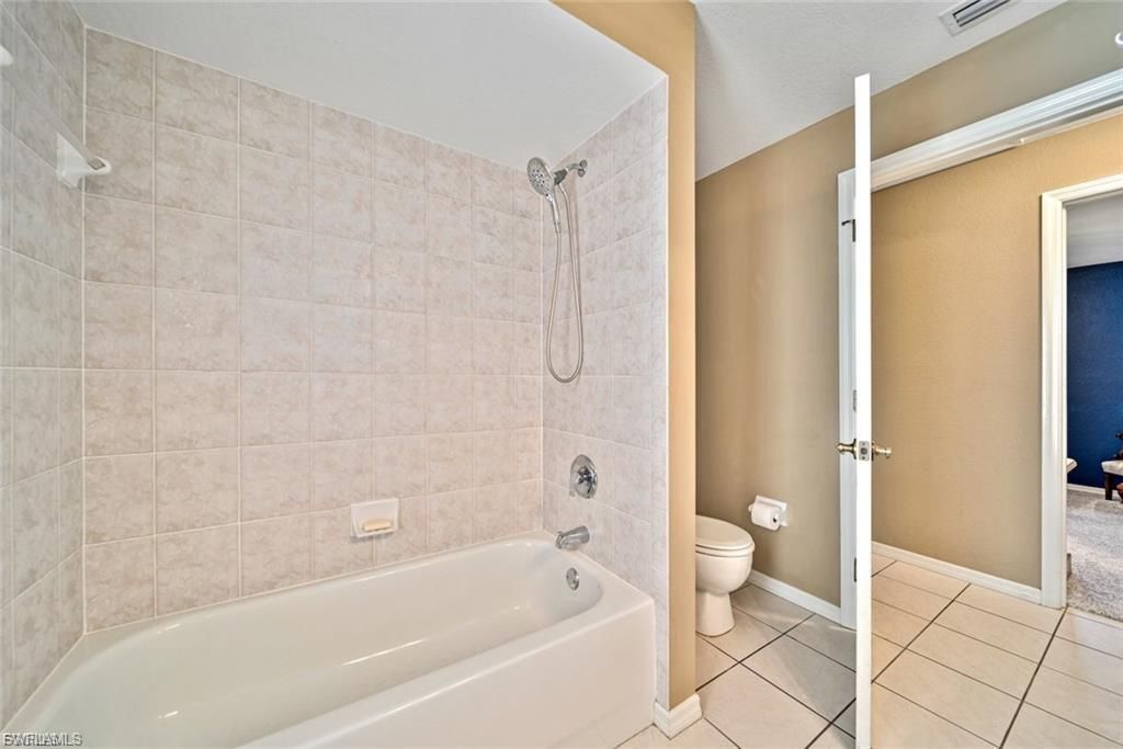 22 SE 13th Ave, Cape Coral, FL 33990 Photo