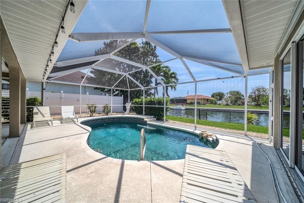 22 SE 13th Ave, Cape Coral, FL 33990 Photo