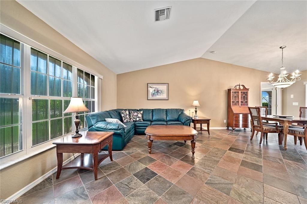 22 SE 13th Ave, Cape Coral, FL 33990 Photo