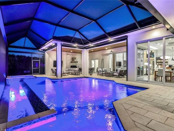 428 SW 39th AVE, CAPE CORAL, FL 33991