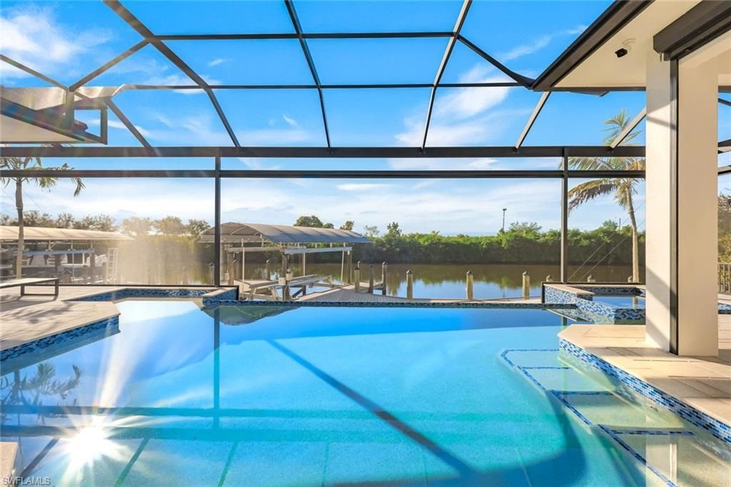 428 SW 39th Ave, Cape Coral, FL 33991 Photo