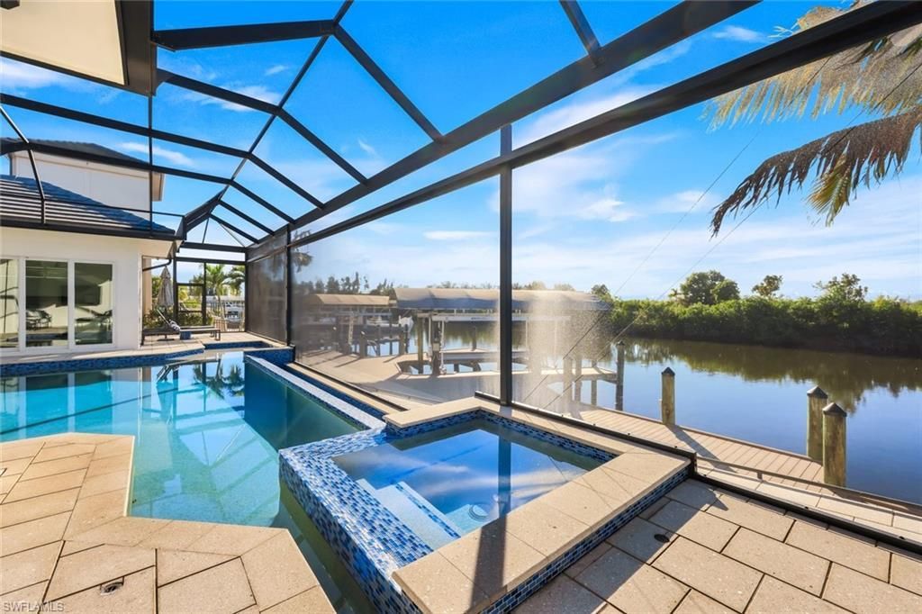 428 SW 39th Ave, Cape Coral, FL 33991 Photo