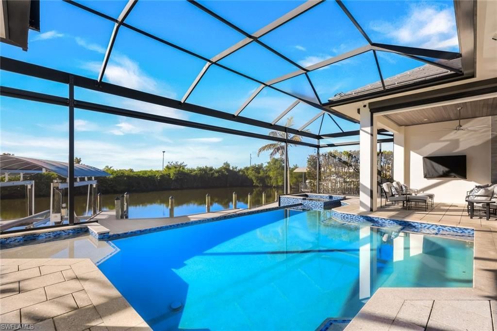 428 SW 39th Ave, Cape Coral, FL 33991 Photo