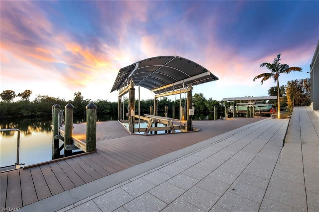 428 SW 39th Ave, Cape Coral, FL 33991 Photo