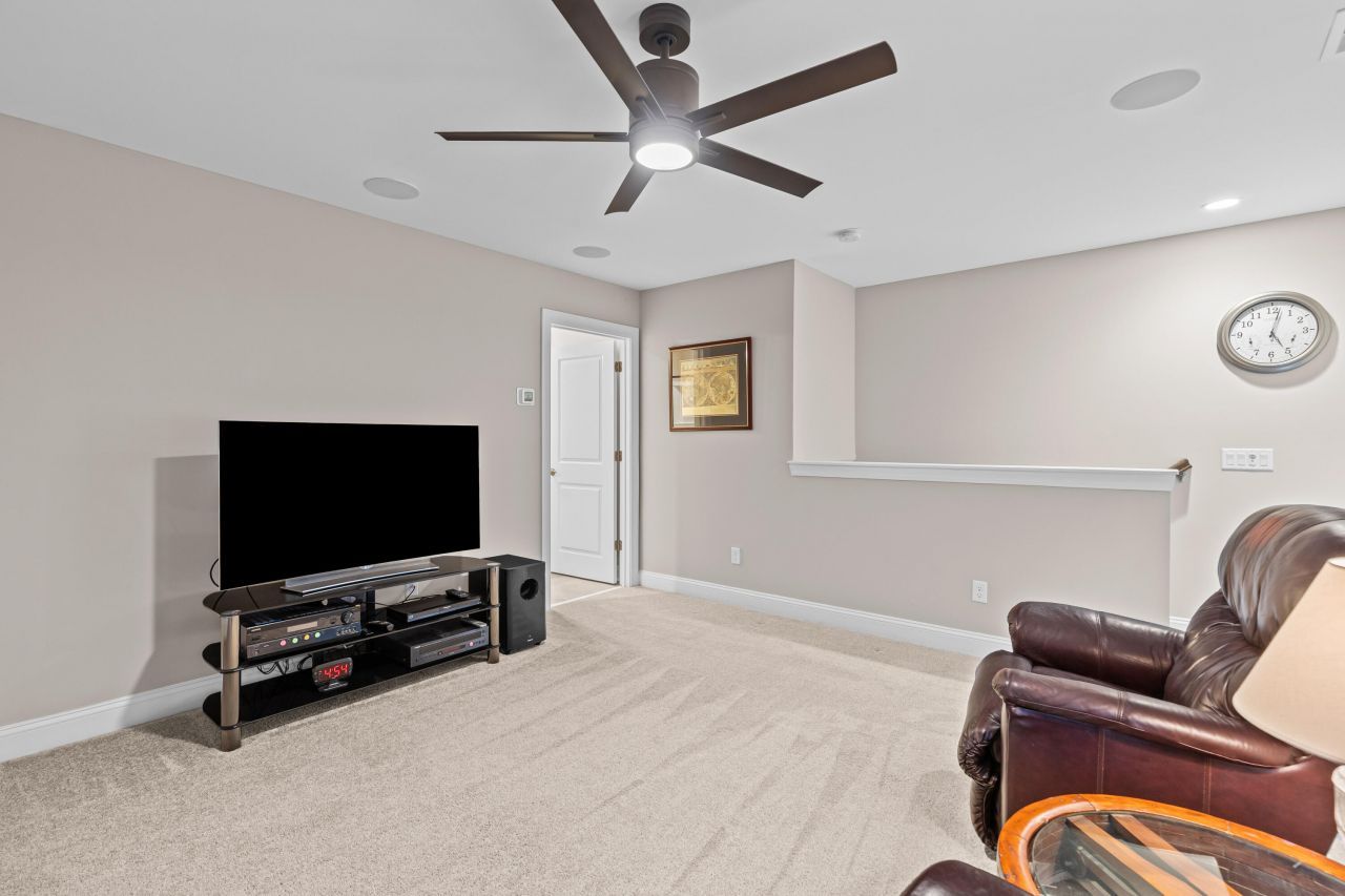 4060 Aspera Drive Photo 37