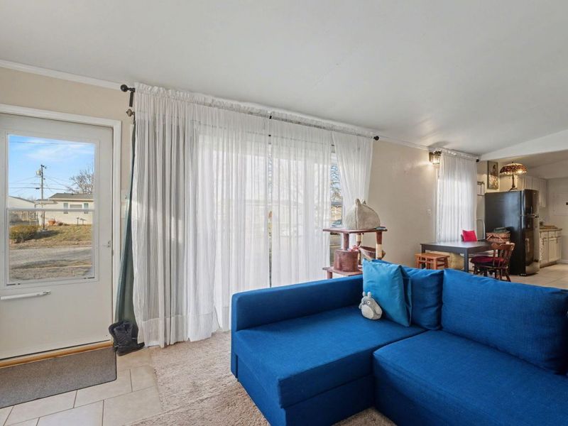 208 Rawson Drive, New Carlisle, OH 45344 Photo 4