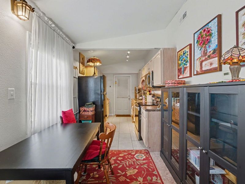 208 Rawson Drive, New Carlisle, OH 45344 Photo 5