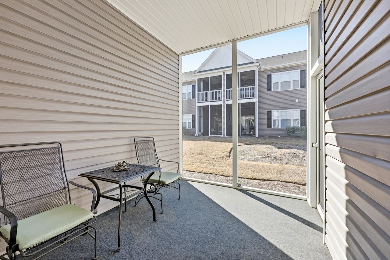 984 Algonquin Dr. Photo 15