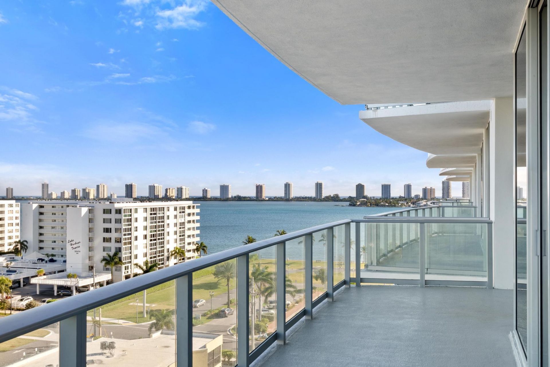 220 Lake Shore Drive, Unit 817, Lake Park, FL 33403 Photo