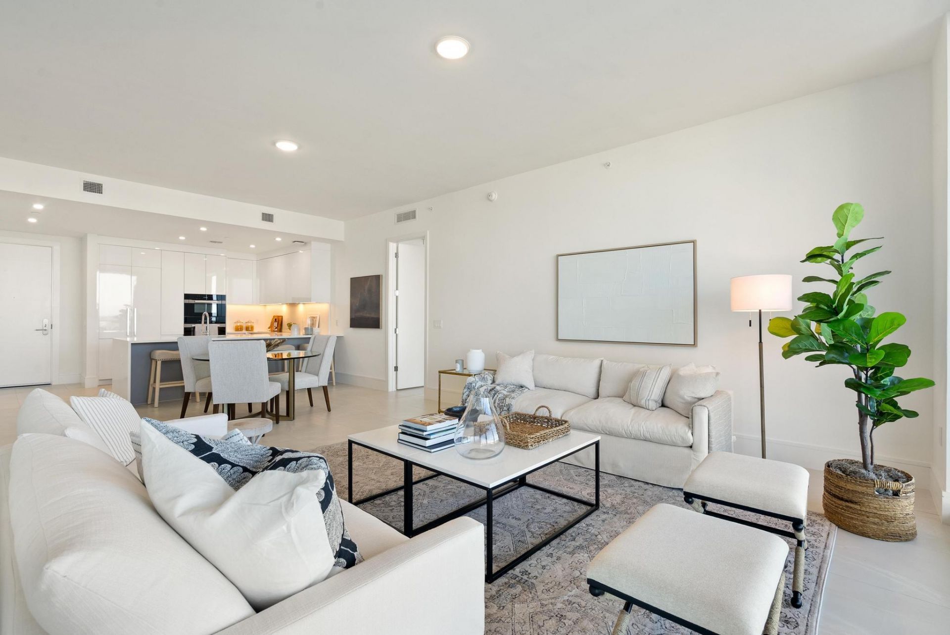 220 Lake Shore Drive, Unit 817, Lake Park, FL 33403 Photo