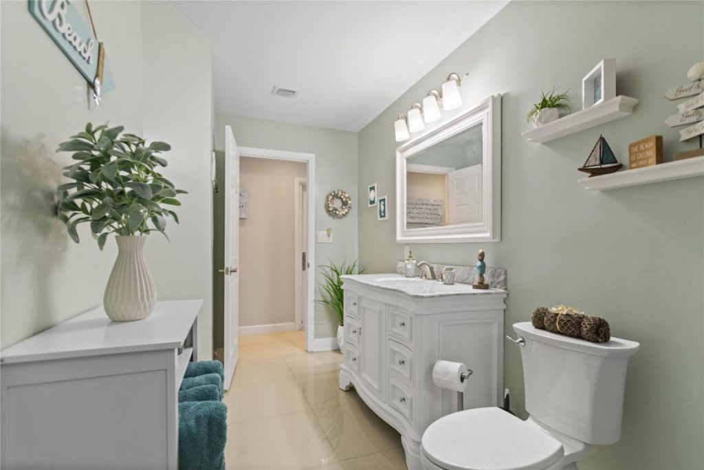 1650 NE 27th Avenue, Pompano Beach, FL 33062 Photo