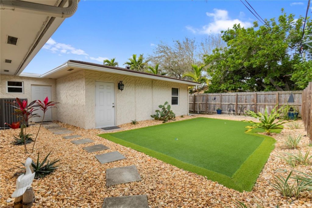 1650 NE 27th Avenue, Pompano Beach, FL 33062 Photo