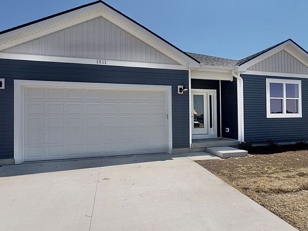 1511 6th Street, Harvard, IL 60033