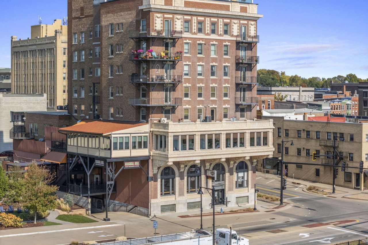 101 W Mississippi Dr, Mezzanine, Muscatine, IA 52761 Main Photo