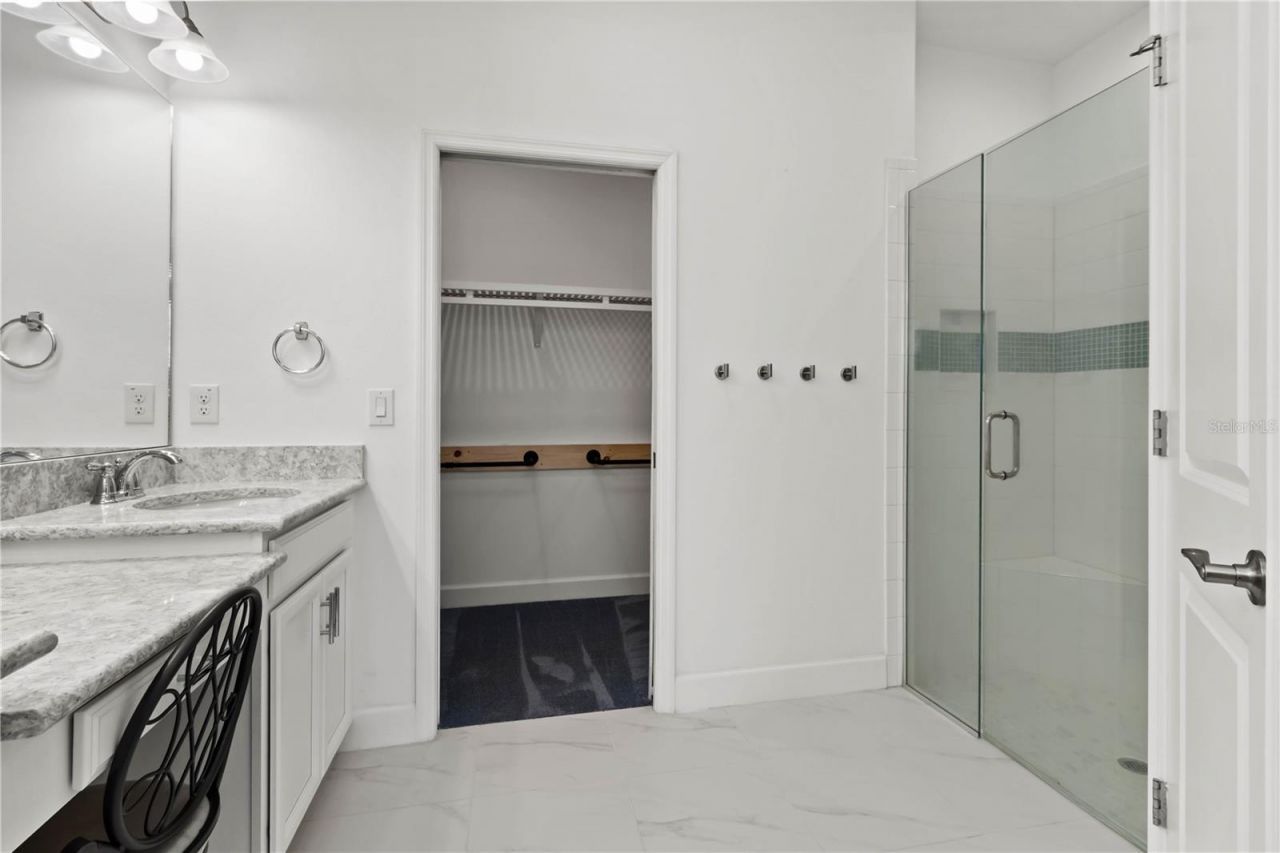 10934 Wendover Drive, Palmetto, FL 34221 Photo