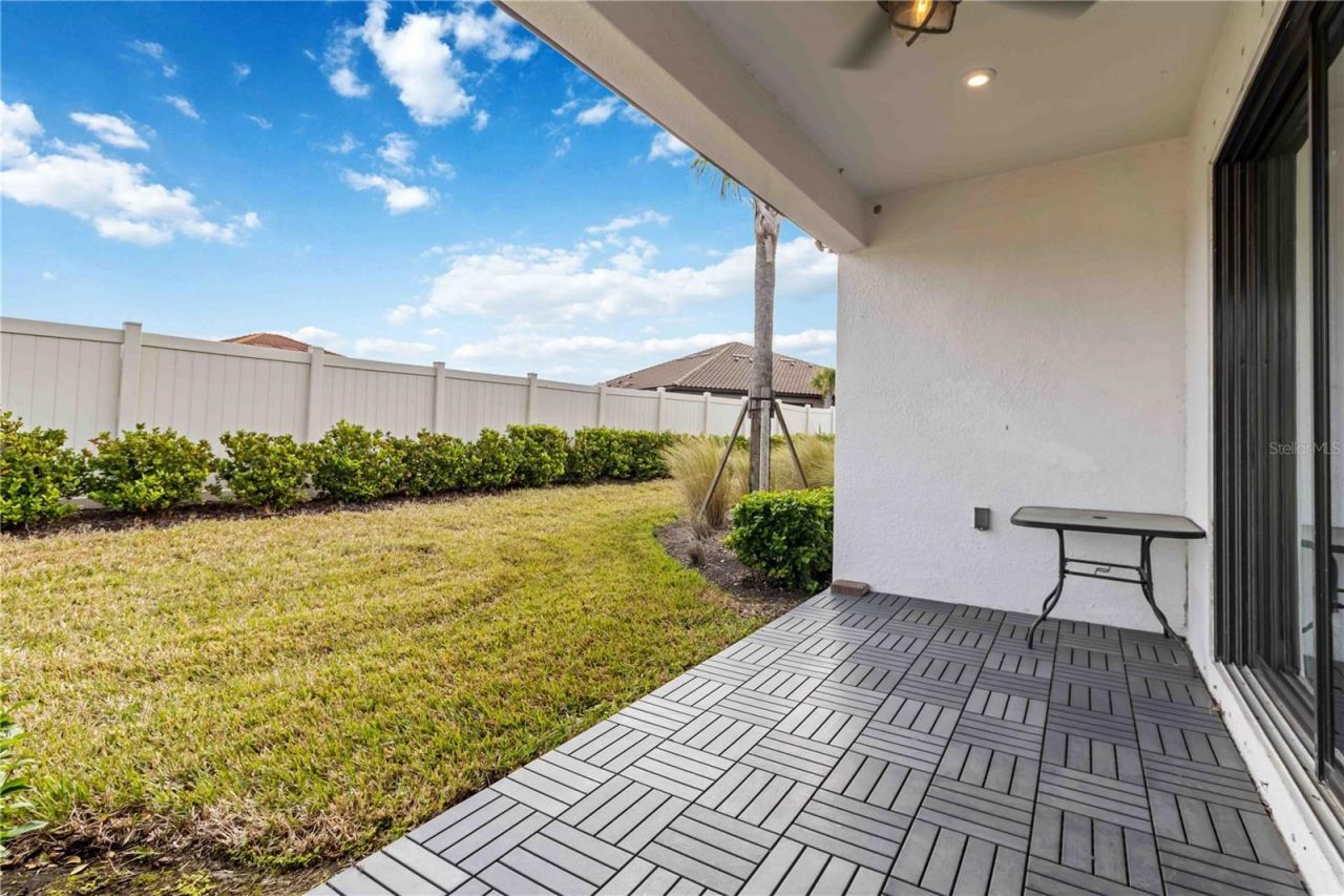 10934 Wendover Drive, Palmetto, FL 34221 Photo