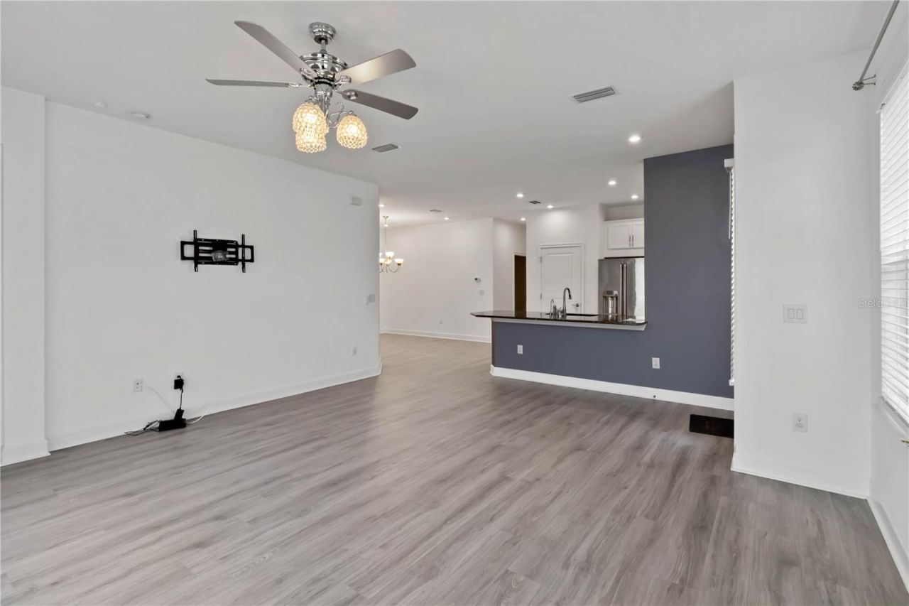 10934 Wendover Drive, Palmetto, FL 34221 Photo