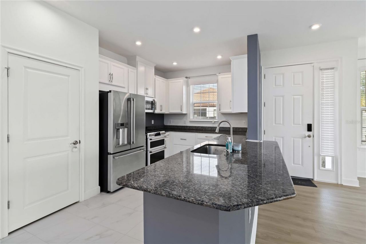 10934 Wendover Drive, Palmetto, FL 34221 Photo