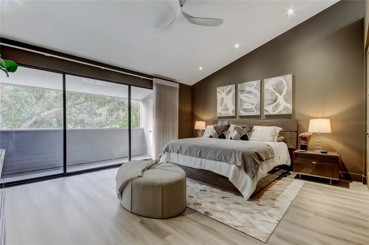 301 2nd Street N, Unit 10, Saint Petersburg, FL 33701 Photo