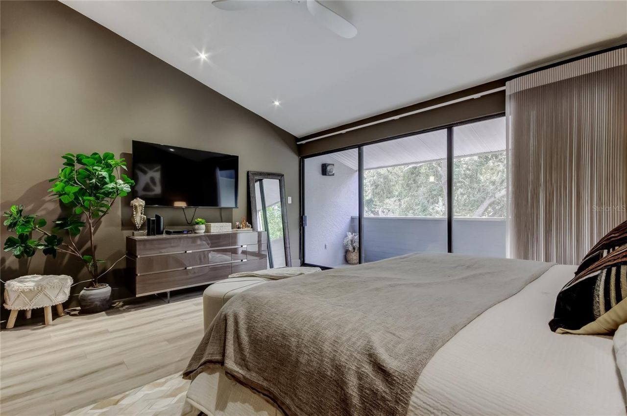 301 2nd Street N, Unit 10, Saint Petersburg, FL 33701 Photo